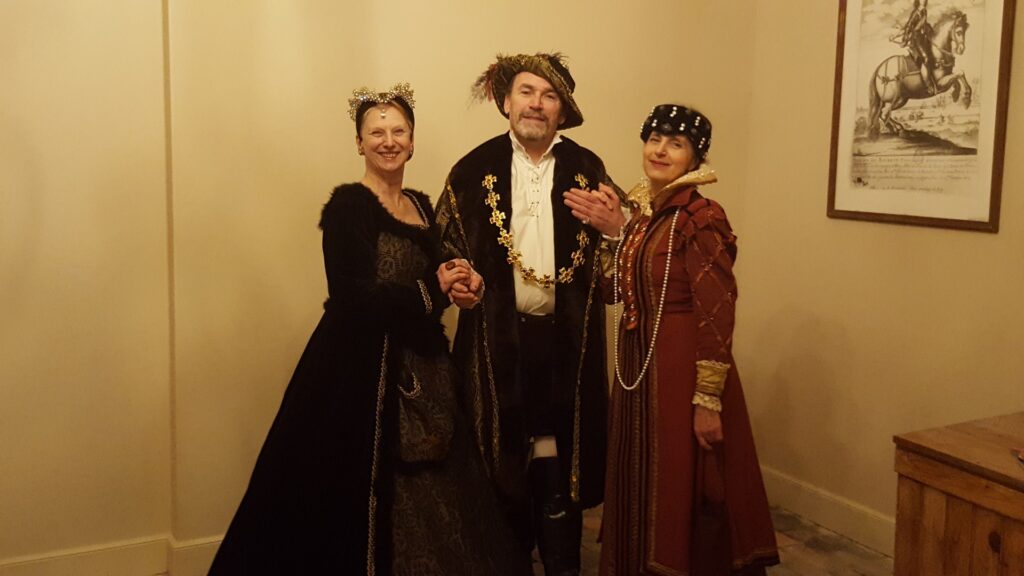 Montmirail · Groupe en costumes Renaissance